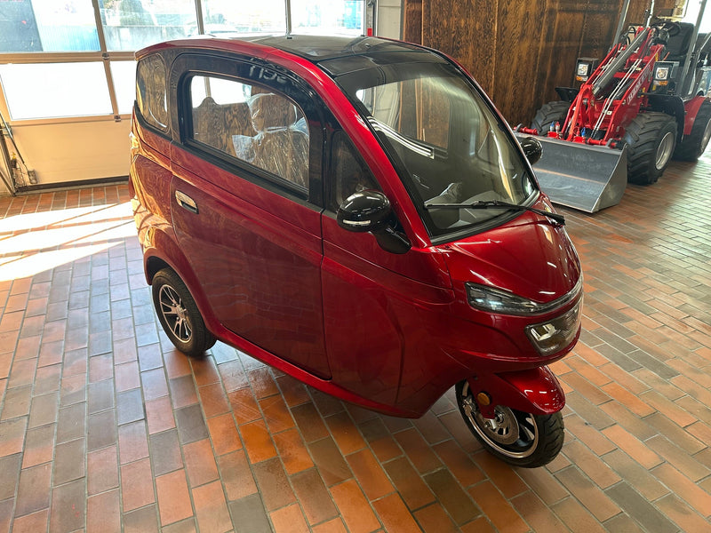 BOMA X2 Kabinescooter Metalrød fra AV - Larsen - AV - Larsen