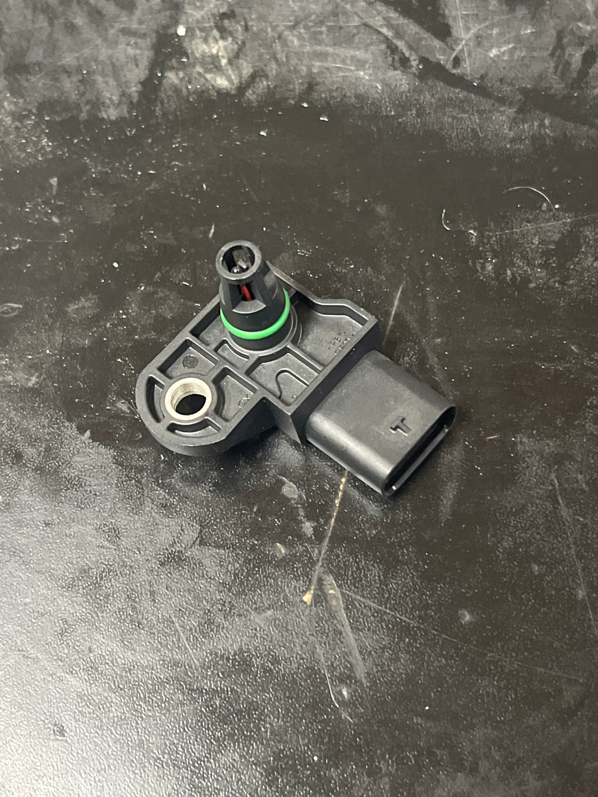Sensor Xinchai 4D32YG30-28700 HZM