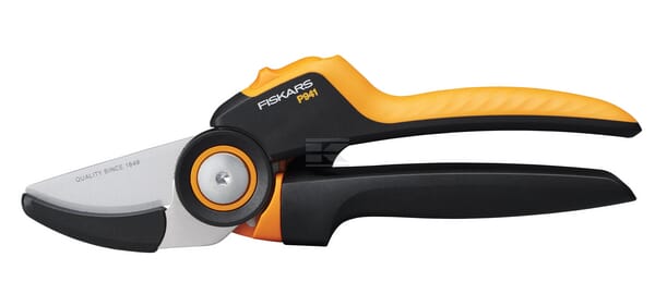 Fiskars Beskæresaks P941 PowerGear X-serie med modskær