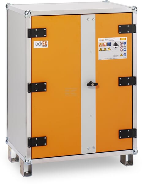 Cemo Batteriladeskab 8/10 – Sikker opbevaring