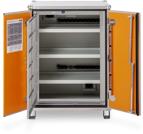 Cemo Batteriladeskab 8/10 – Sikker opbevaring