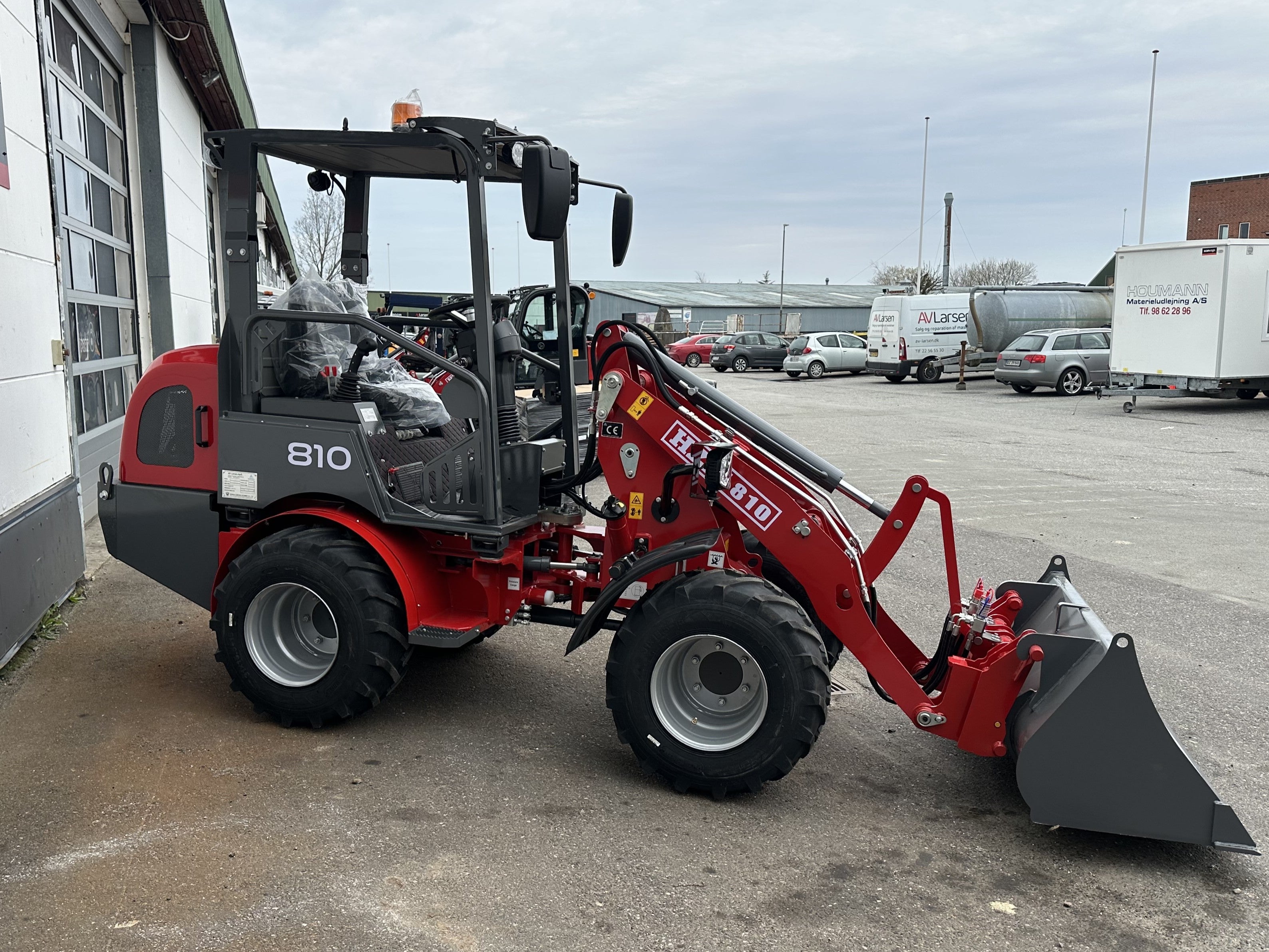 HZM 810 PRO uden kabine