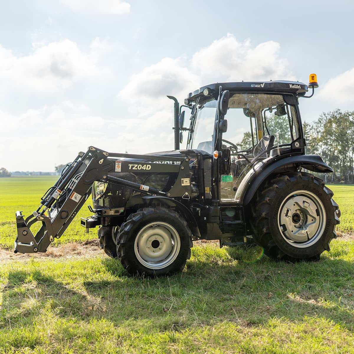 Traktor Lovol 55 hk PRO 4WD med frontlæsser, Stage V – produktbillede 05