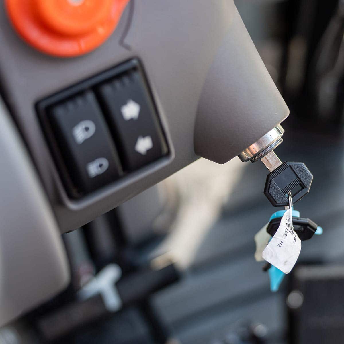 Traktor Lovol 55 hk PRO 4WD med frontlæsser, Stage V – produktbillede 18