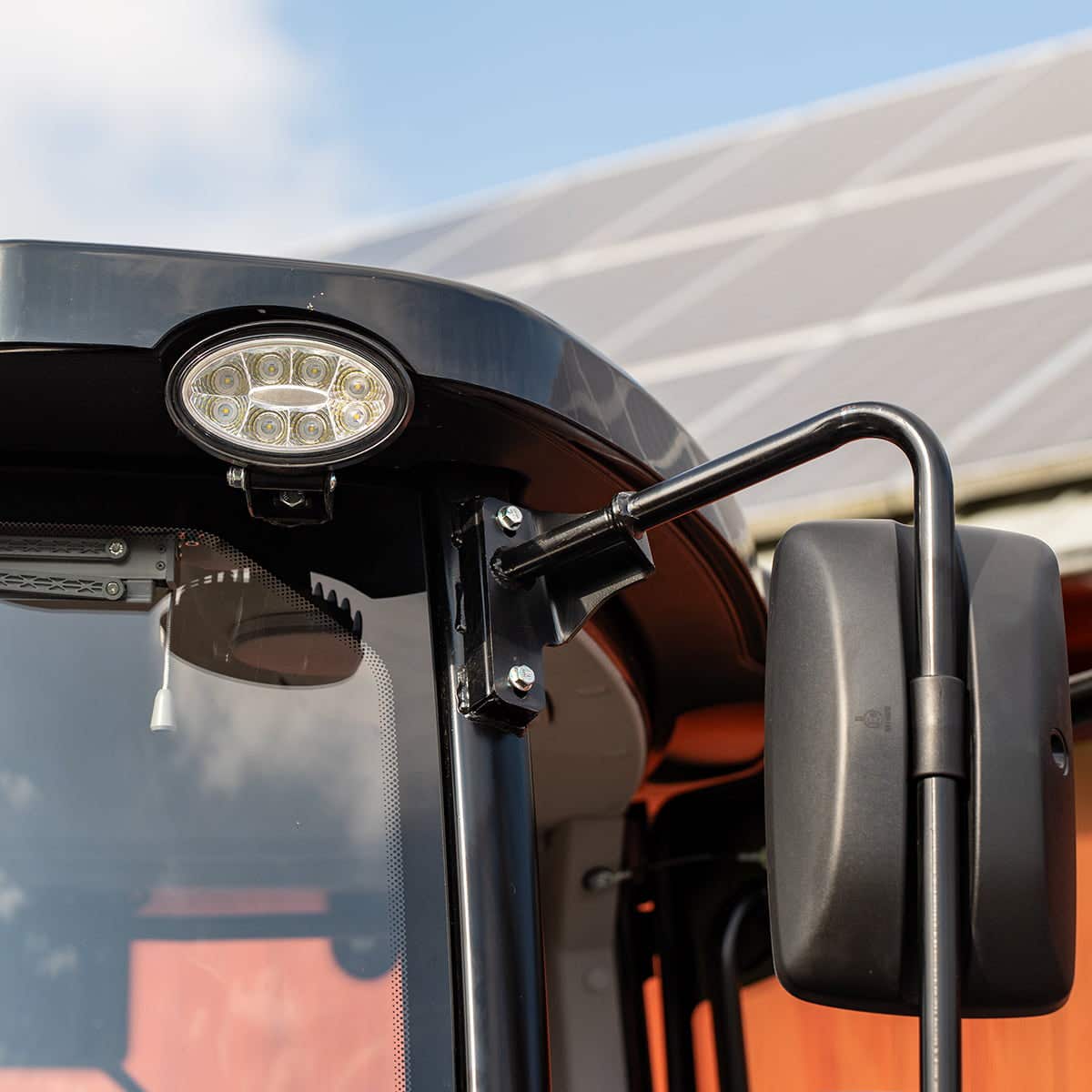 Traktor Lovol 55 hk PRO 4WD med frontlæsser, Stage V – produktbillede 42