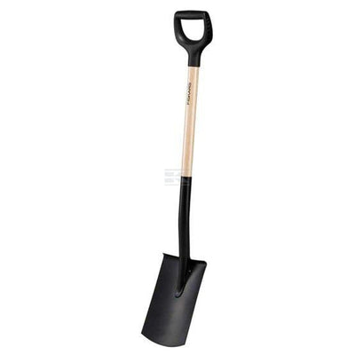 Fiskars Solid™ Spade – Robust og Ergonomisk