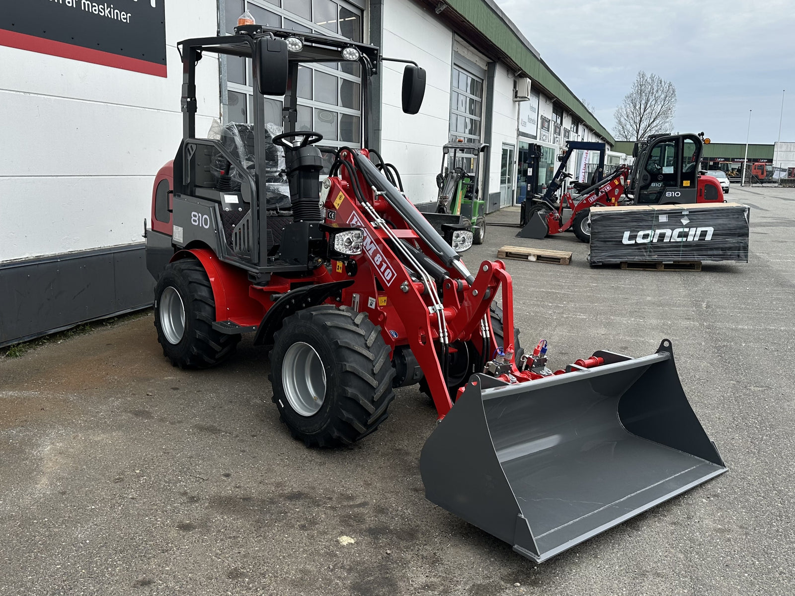 HZM 810 PRO uden kabine