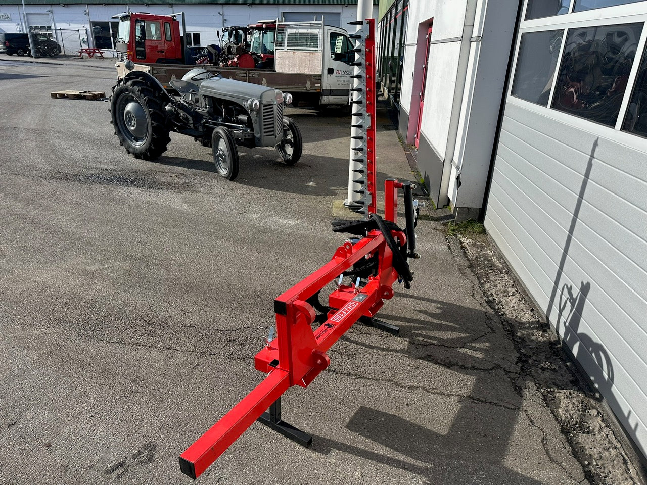 Hækkeklipper til frontlæsser 180cm - Great Dane