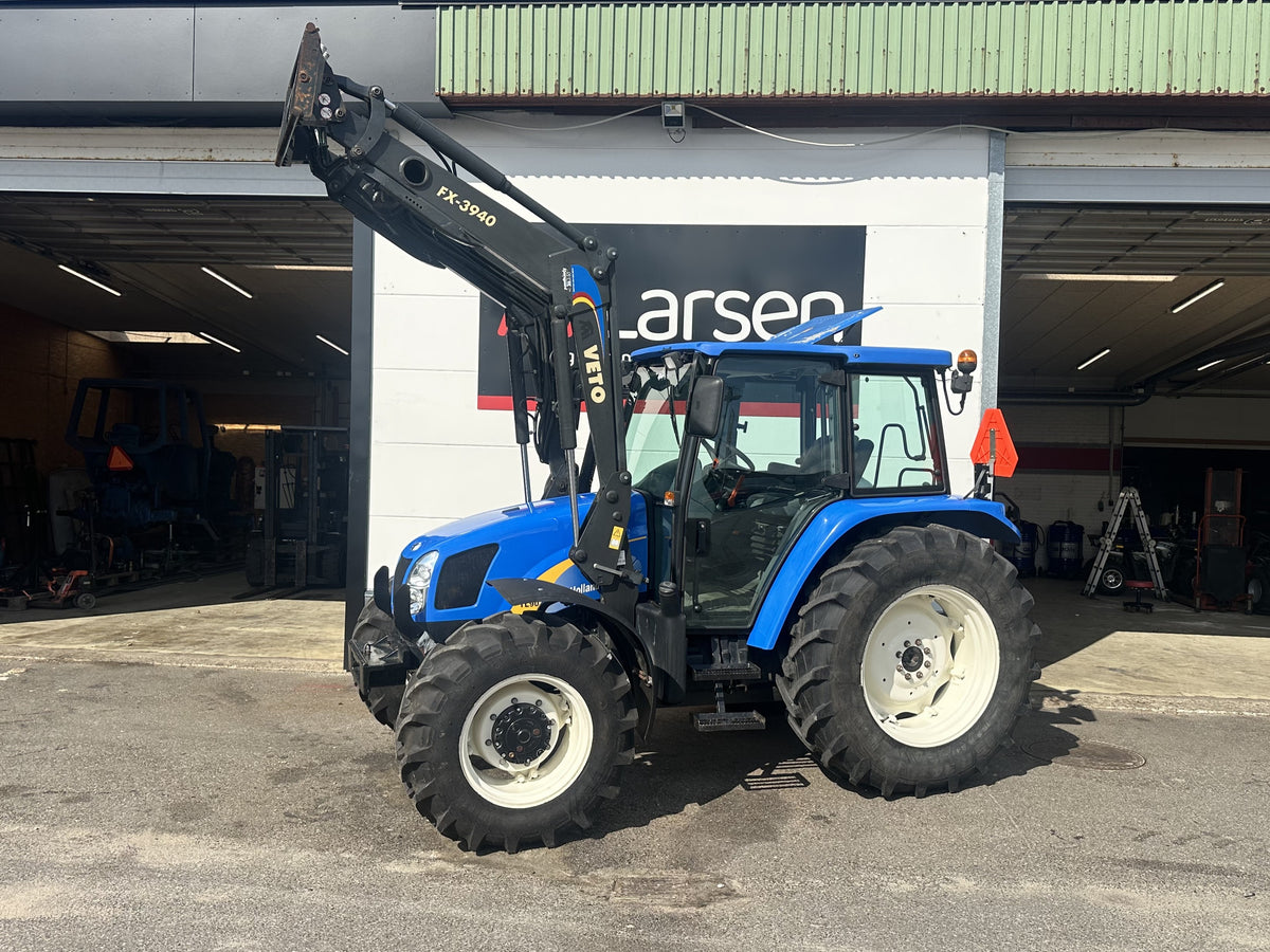 New Holland TL90A