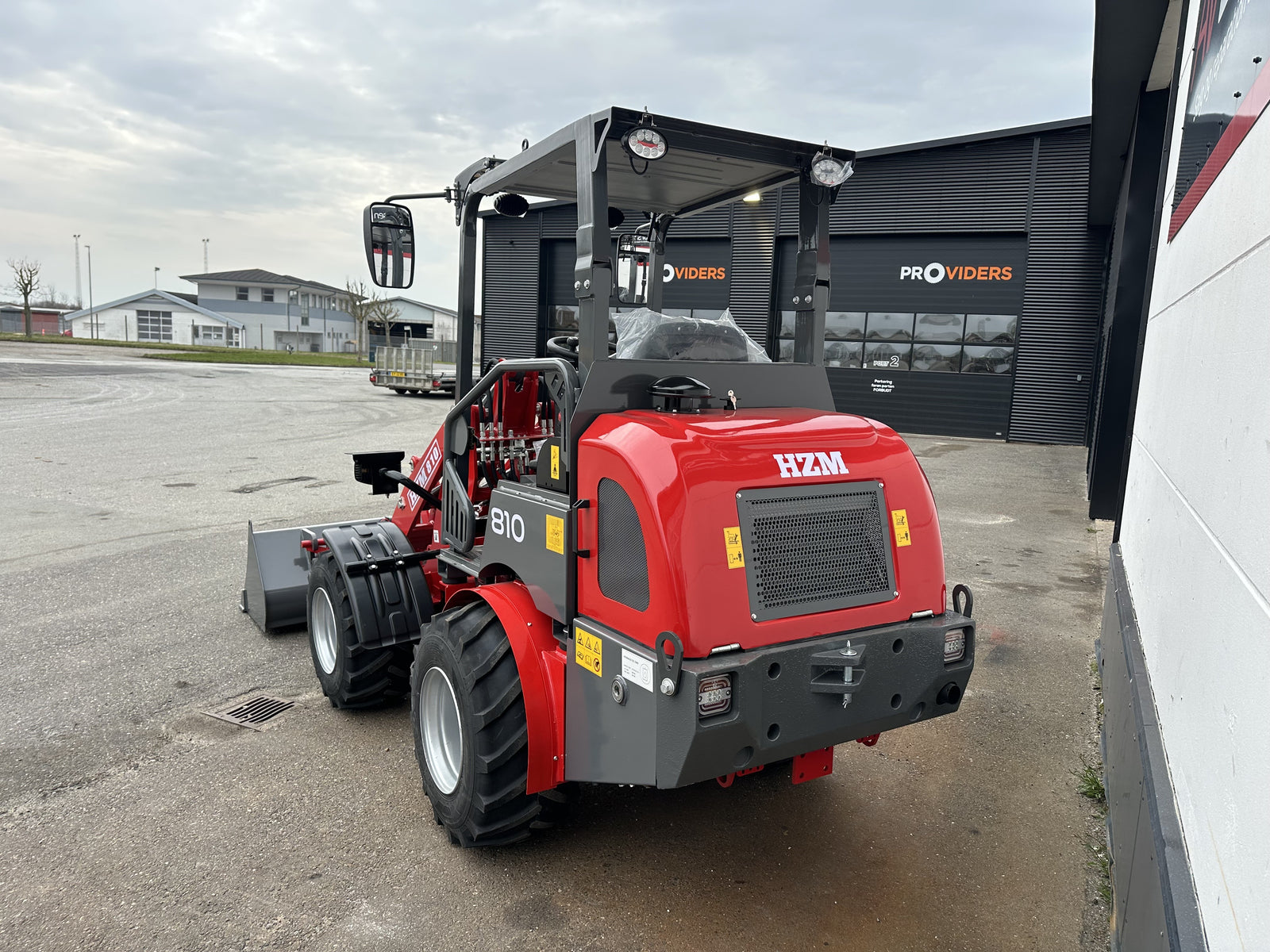 HZM 810 PRO uden kabine