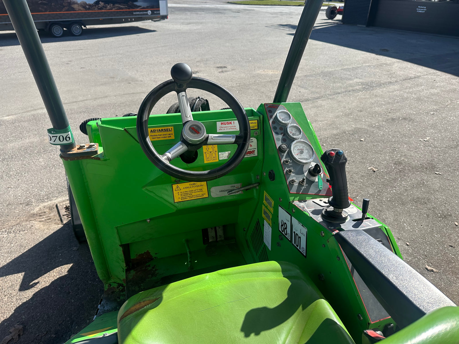 Avant R28