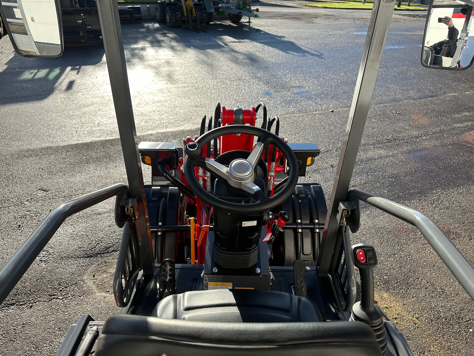 HZM  809 Minilæsser uden kabine