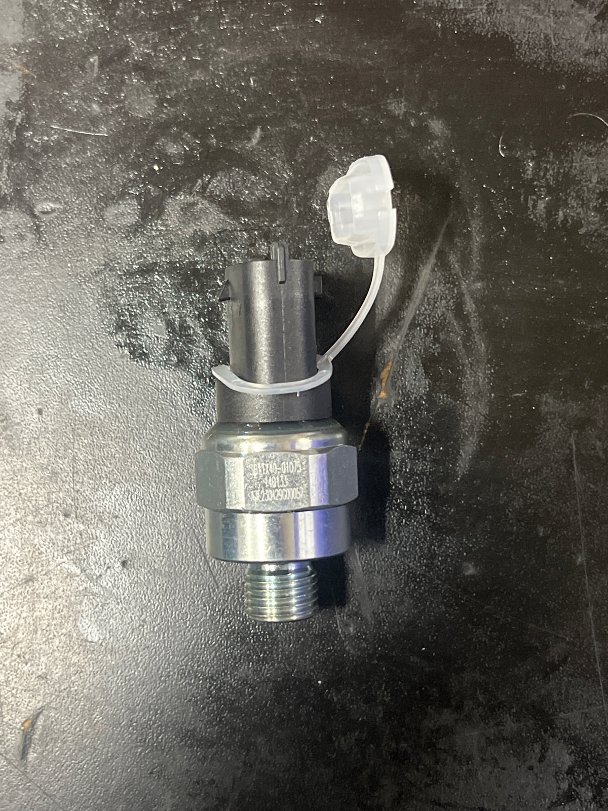 Sensor Xinchai 3B11X40-01075 HZM