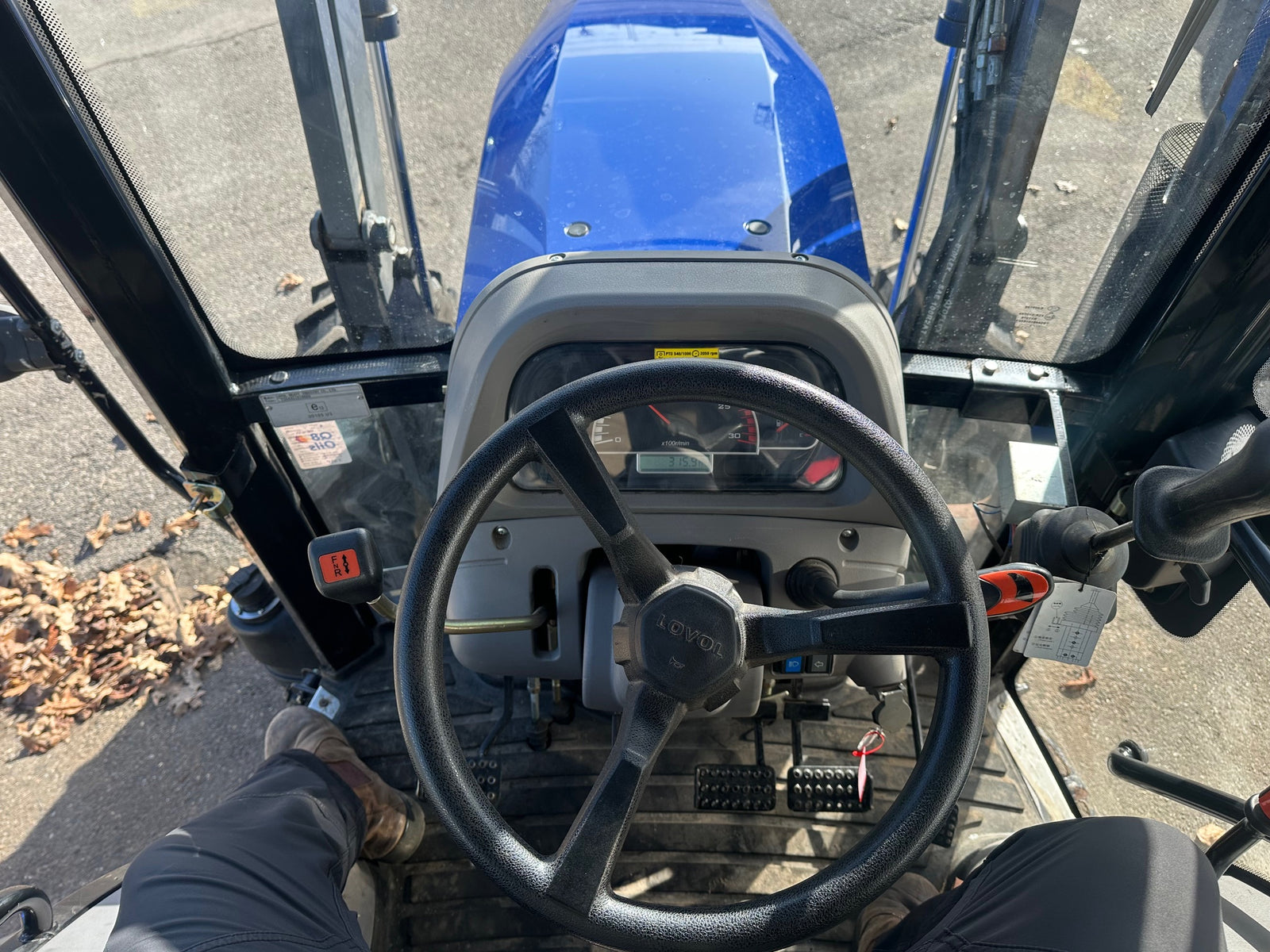 Lovol 504-m 4wd med frontlæsser