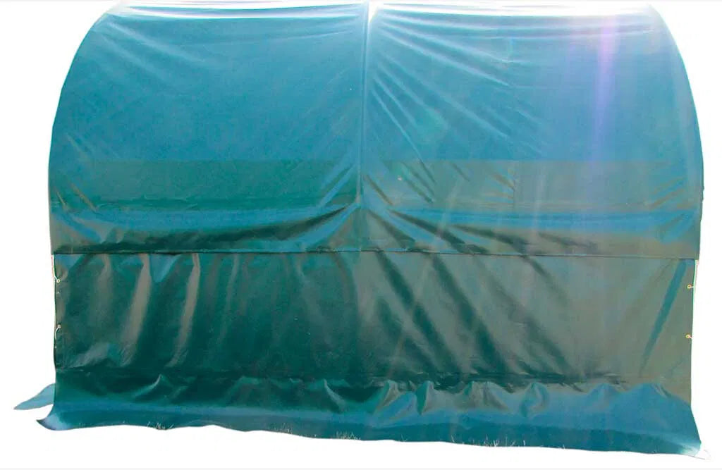 Læskur, 3 x 3 x 2,8 m, med åbne sider