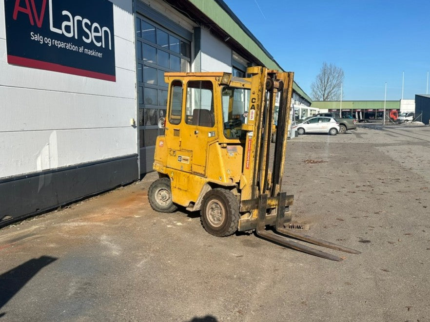 Caterpillar V40C Gaffeltruck