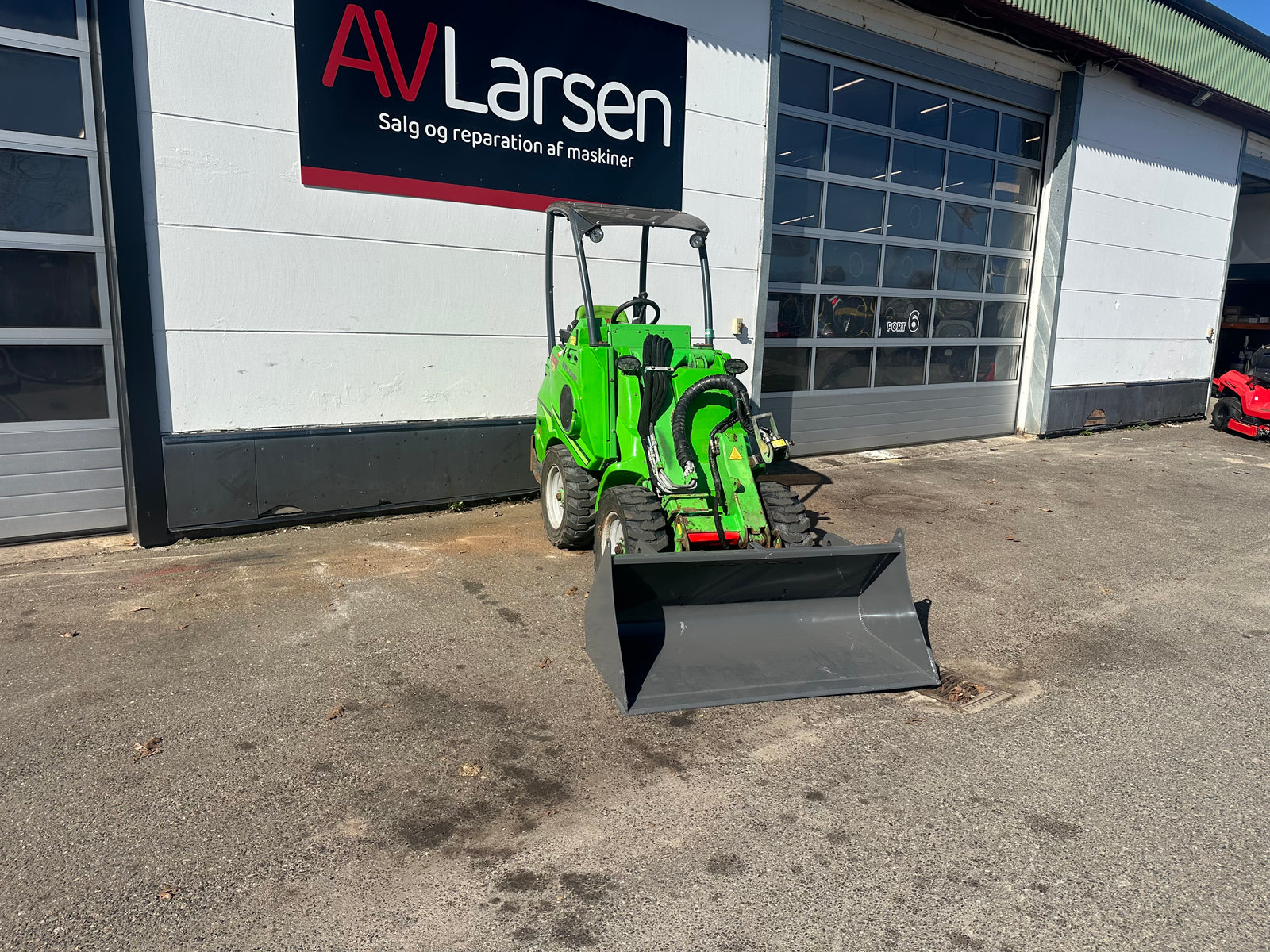 Avant R28