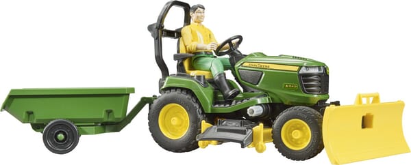 Bruder John Deere Havetraktor med Gartner og Anhænger