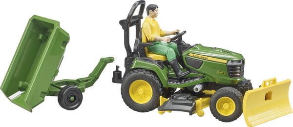 Bruder John Deere Havetraktor med Gartner og Anhænger
