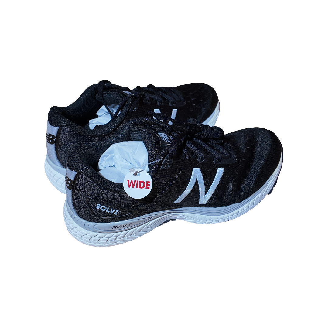 New Balance SOLVI v2 - Sort