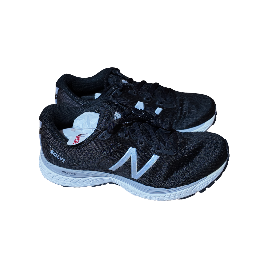 New Balance SOLVI v2 - Sort
