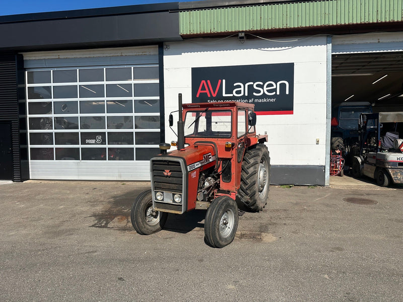 Massey Ferguson 265 fra AV - Larsen - AV - Larsen