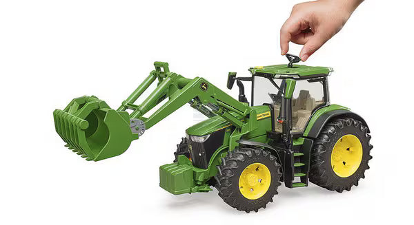 Bruder John Deere 7R med frontlæsser