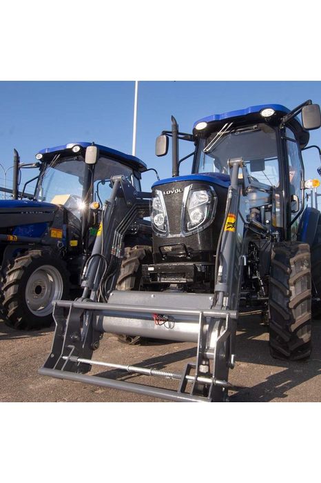 Frontlæsser til traktor T504H inkl. betjeningsventiler - AV-Larsen
