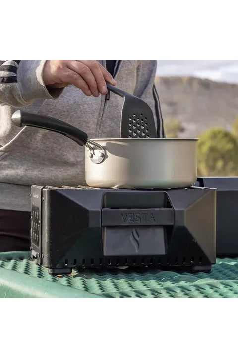 INSTAFIRE Vesta Space Heater, Varmeovn og Kogeblus i ét fra INSTAFIRE - AV - Larsen